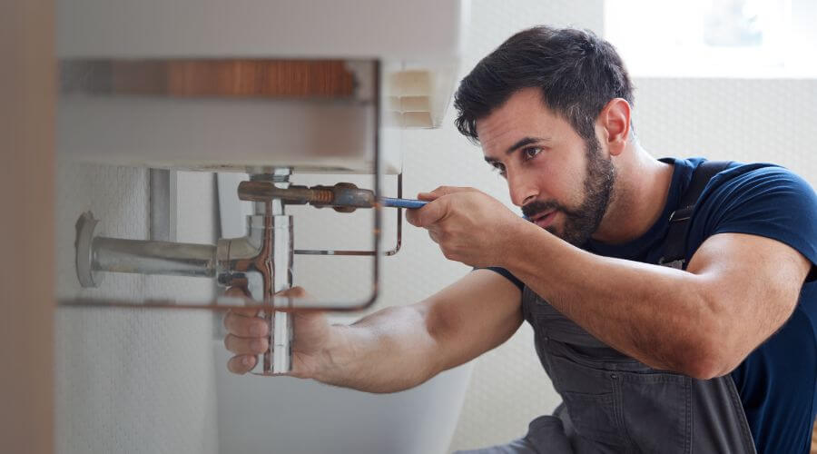 Water Pressure Adjustment in Macomb, OK